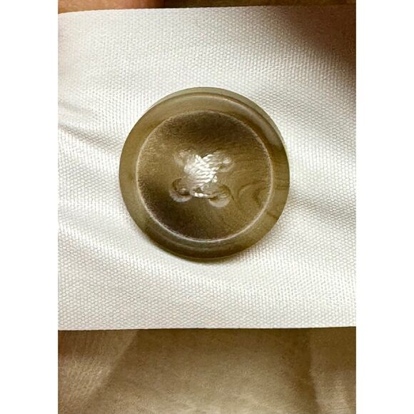 MADEWELL Knit Lightspun Camp Shirt, Tortoise Shell Buttons, Ivory, Sz M - Picture 8 of 10